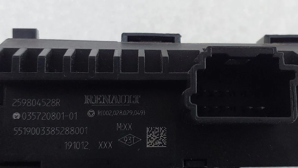 Comando / botão / interruptor multifunções RENAULT Zoe (BFM_)
