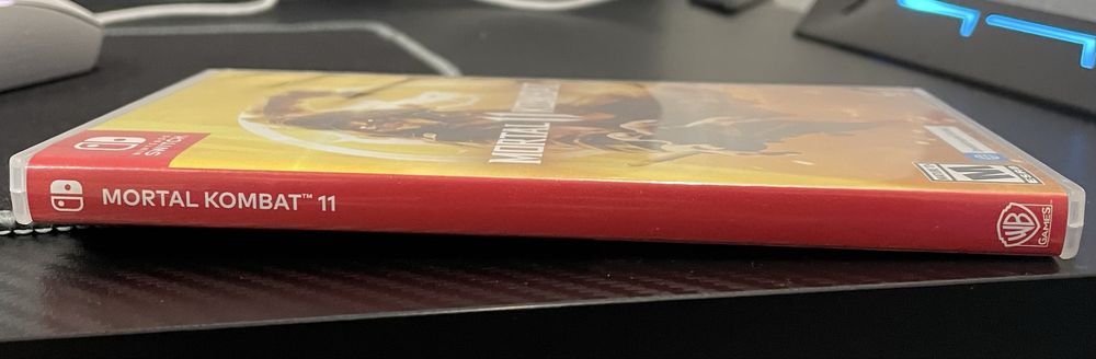 Гра Mortal Kombat 11 картридж для nintendo switch