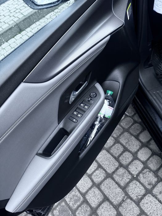 Opel mokka e 2021, 50 кВт, 80 тис км