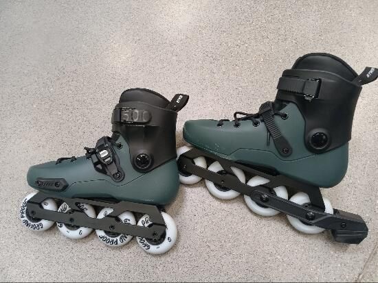 Patins em Linha Adulto FREESKATE Hardboot MFS 500