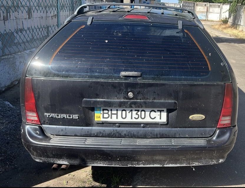 Ford Taurus форрд