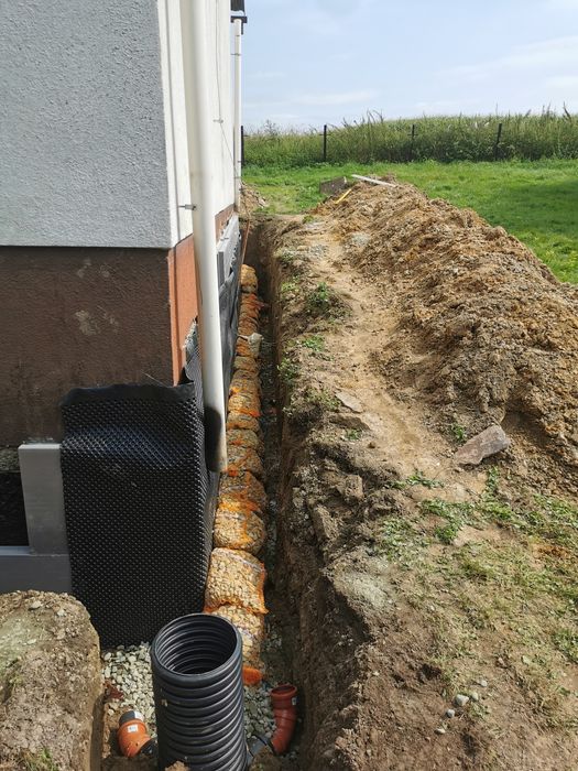 Usługi koparką  Minikoparka
