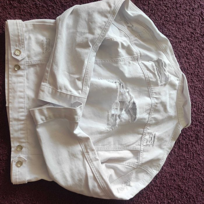 Biała kurtka katana jeansowa jeans xl m.sara przetarcia