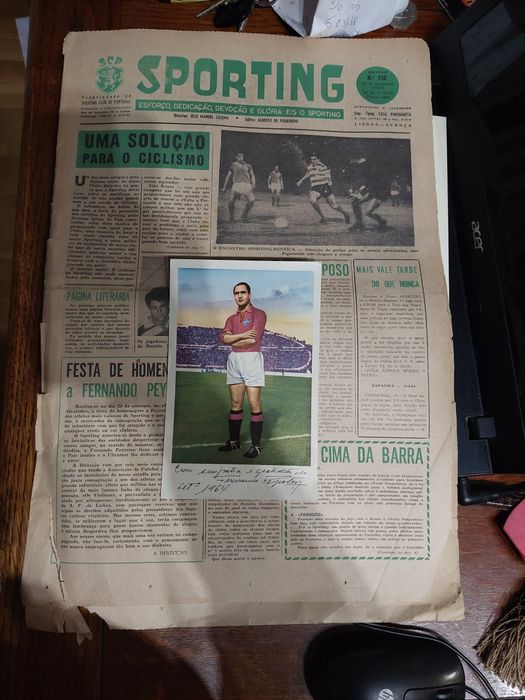 Sporting Fernando peyroteo com jornal