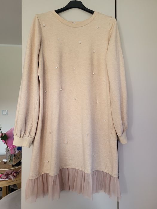 Sukienka perełki r.L Reserved