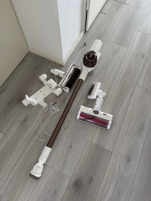 Aspirador vertical dreame v10r XR