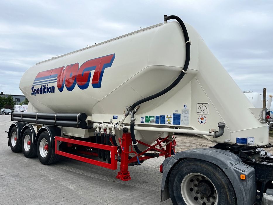 Feldbinder EUT 37.3  Bardzo dobry stan | wydmuch tył | 3 dekle