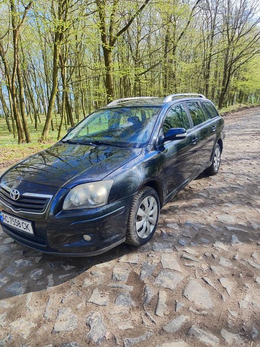 Toyota avensis Тойота авенсіс