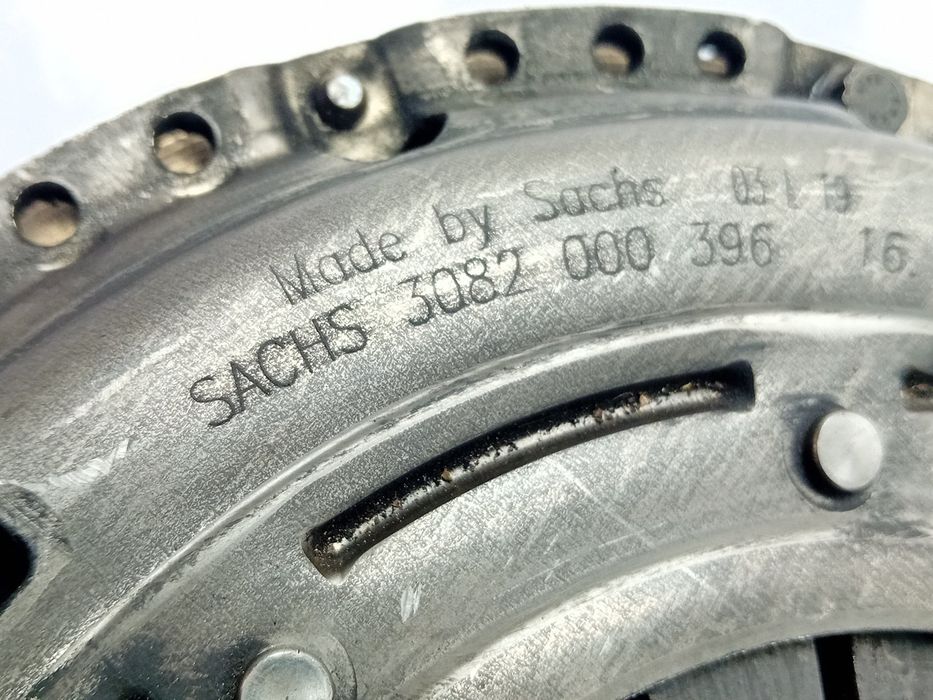 Bimassa AUDI A3 (8P1)