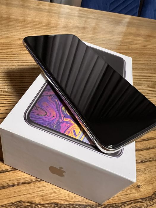 iPhone XS max 64 гб