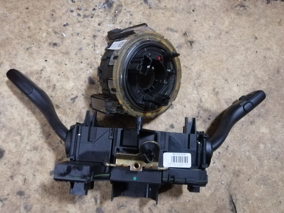 Продам гитары переключатели круизконтроля поворотов дворников на ауди