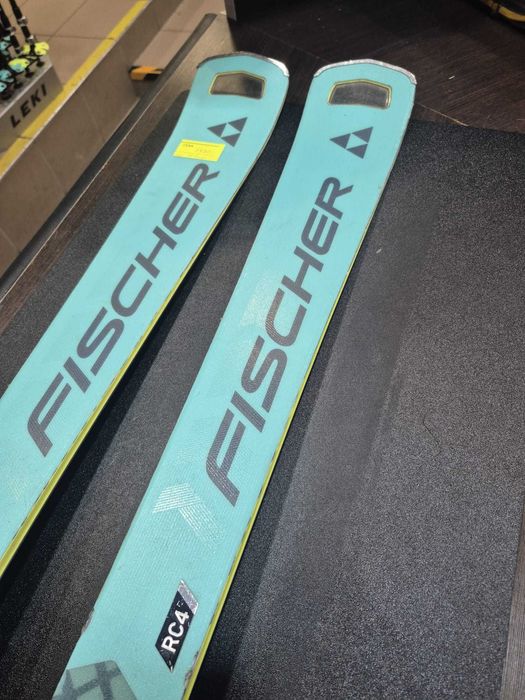 Narty Fischer RC4 SC 160cm N-288