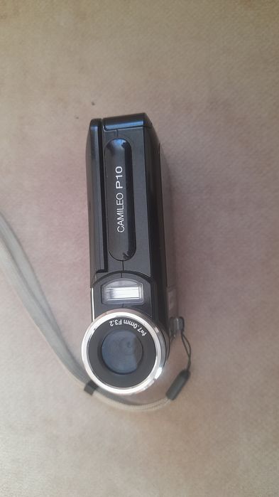 Цифровая камера TOSHIBA