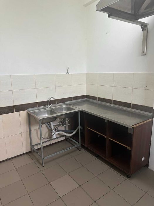 Продаж комерційного приміщення в центрі с.Руська Поляна