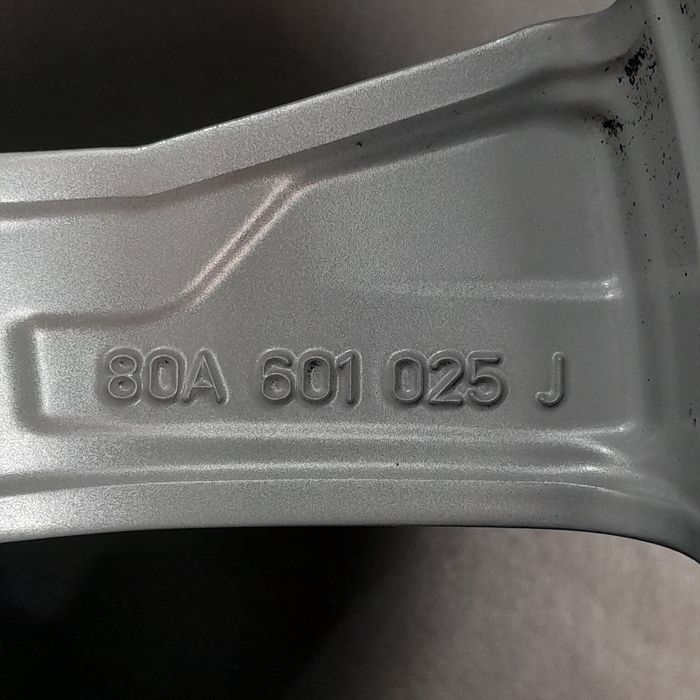 Felgi 17 5x112 Audi Q5, A4 B8 B9, A6 C7 C8 OE (F606134-48)