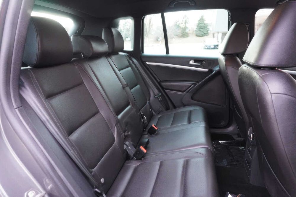 Volkswagen Tiguan 2.0T R-Line 4Motion      2016