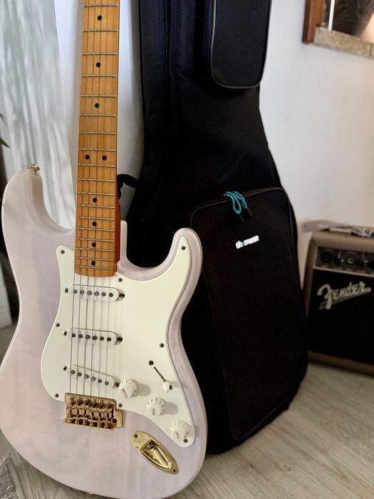 Squier Classic Vibe 50s Stratocaster Gold Edition + Bolsa