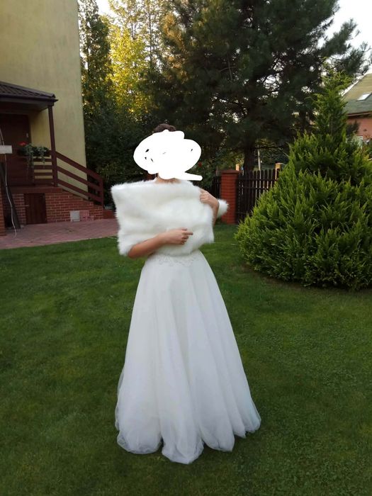 Suknia ślubna tiulowa