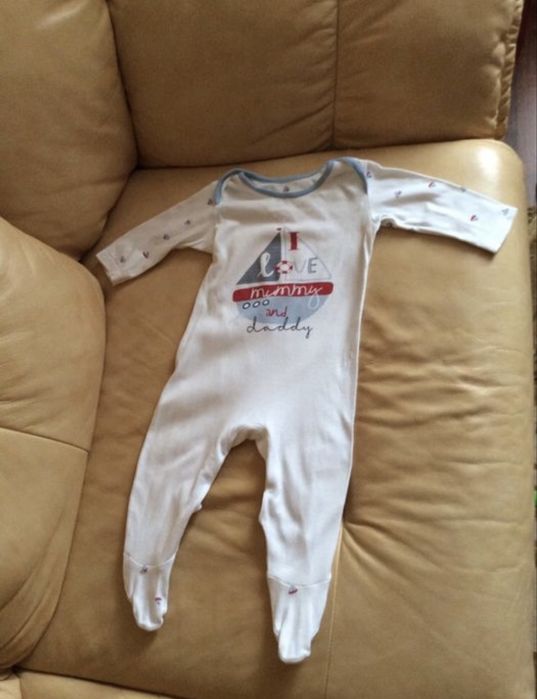 Чоловічок Mothercare, 6-9 міс.