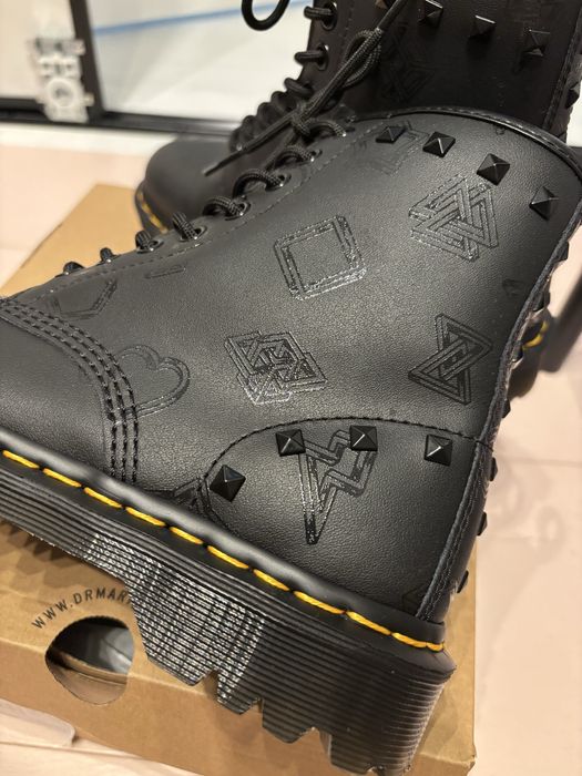 Dr. Martens glany z ćwiekami r.38 NOWE
