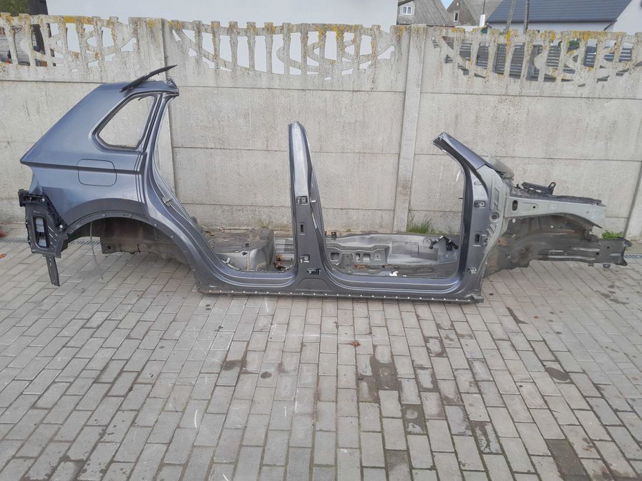 Tiguan 5na prog slupek blotnik cwiartka prawa