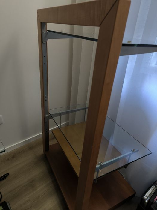 Móvel Tv com rodas, OPORTUNIDADE!