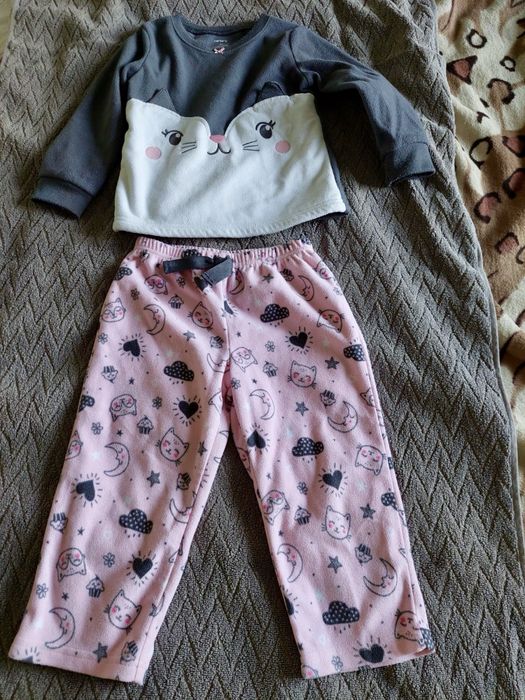 Тепла флісова піжама Carters 2 роки