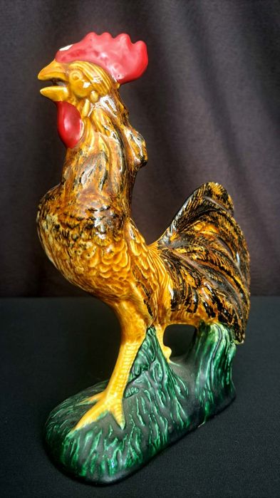 Figura de galo de A. Reis