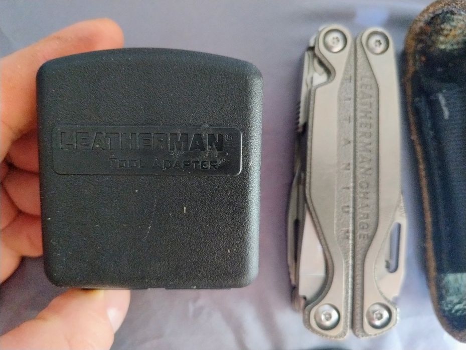 Leatherman charge TTi titanium  multitool