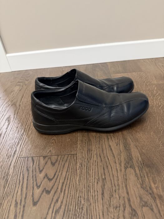 Вживані туфлі Ecco
