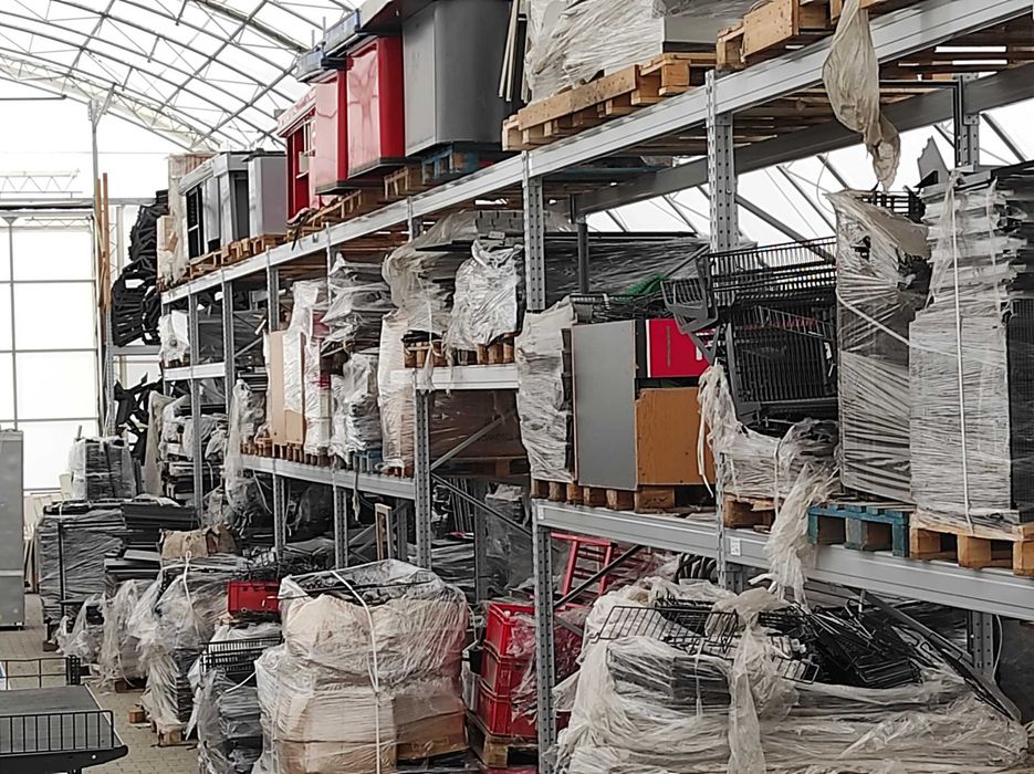 Stacja dezynfekcji rąk-bezdotyk. autom. stojak. Dezynfekcja Mycie rąk.