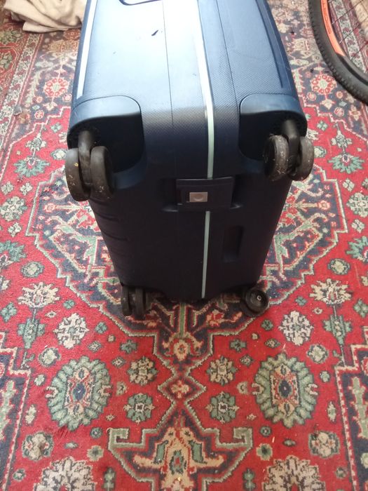 Samsonite оригинал (чемодан )