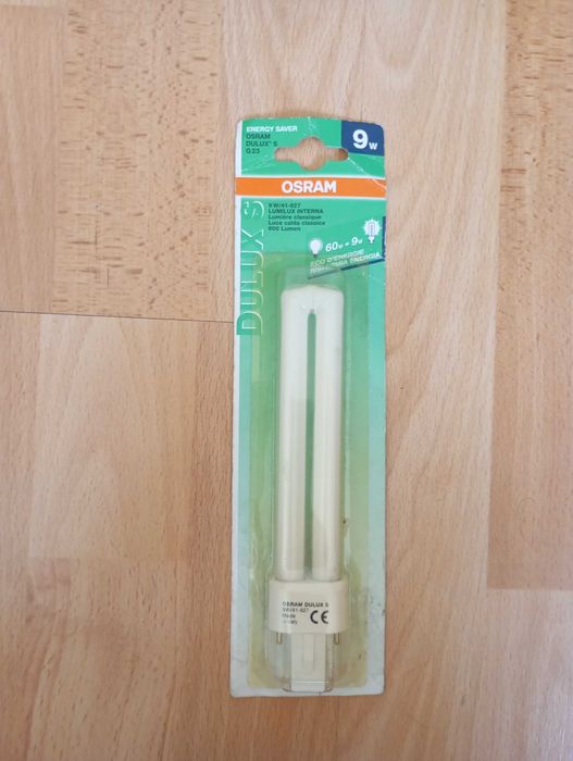 Quatro lâmpadas G23