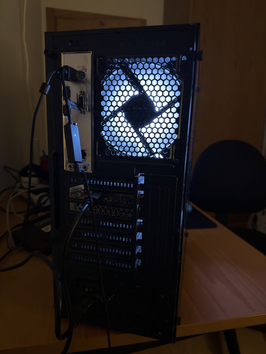 PC Gaming Completo - RTX 4060 Ti | Ryzen 5 5600X | Troca por MacBook ou Portátil OLED