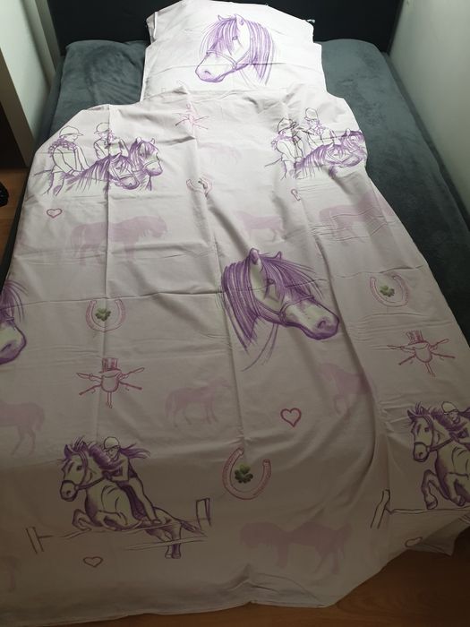 Posciel 2 kąplety dziewczęca motyw koń