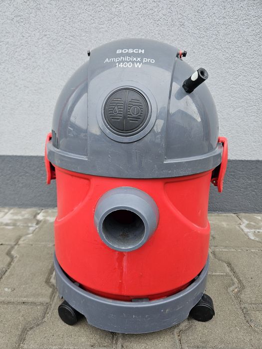 Пилосос мийний BOSCH BMS 1300 гарний стан