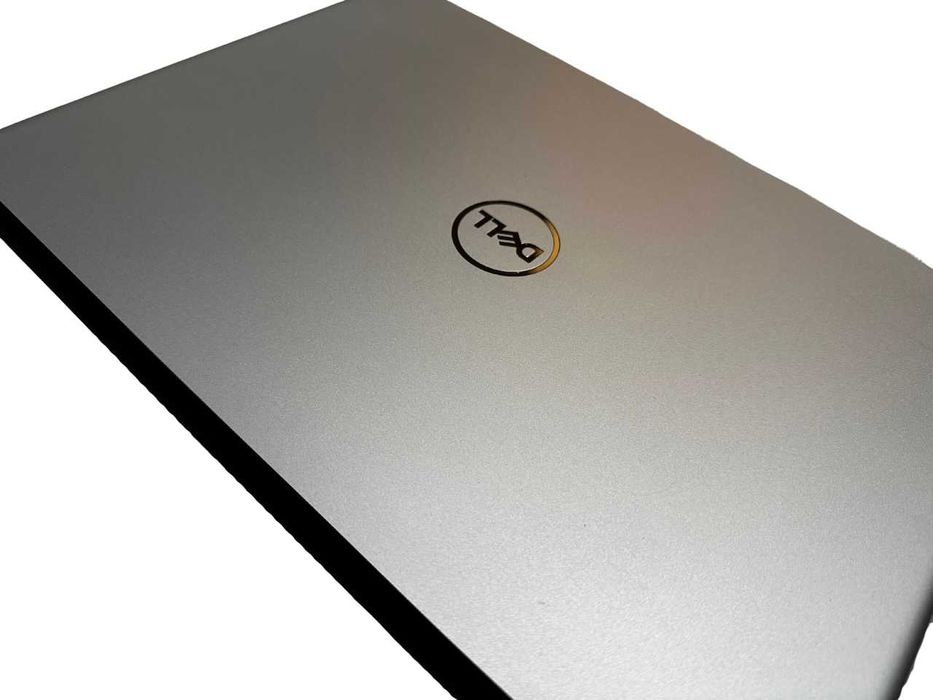 Dell Vostro 14" 5471 i5-8250U 16 GB RAM SSD + HDD Win 11 Pro