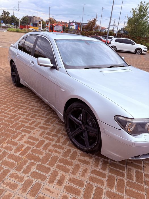 BMW 735 E65  2002