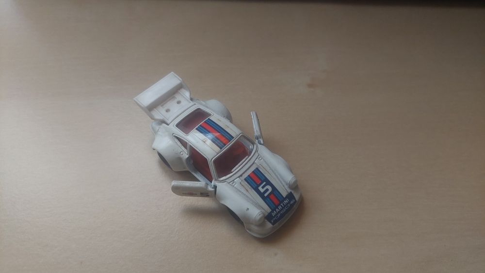 Miniaturas TOMICA