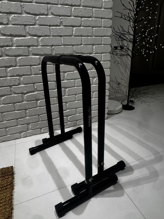 Бруси для тренувань вдома