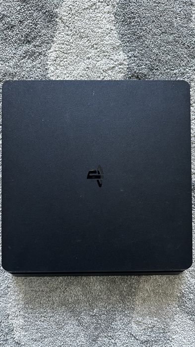 PS4 Slim 1TB + Comando Original + 3 Jogos + Cabos