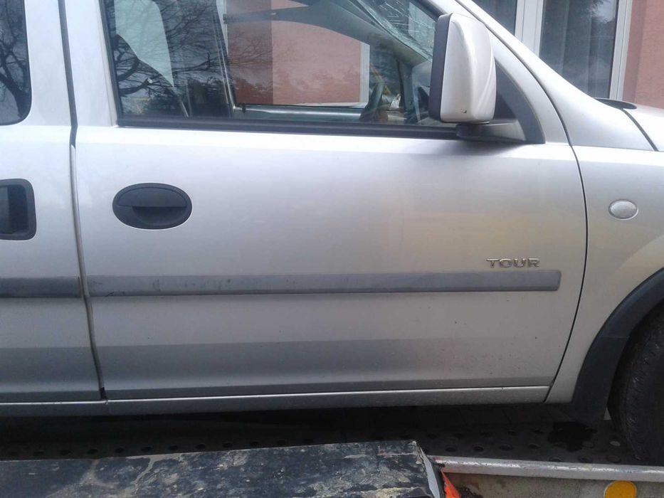Opel Combo C Z157 Błotnik Prawy Przedni Sierp Lusterko Drzwi Boczne FL