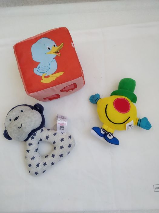 Игрушки для Собак мелких ,средних пород и Кошек