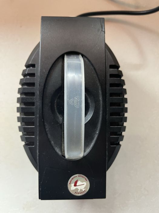 Стабілізатор напруги luxeon AVR-500D