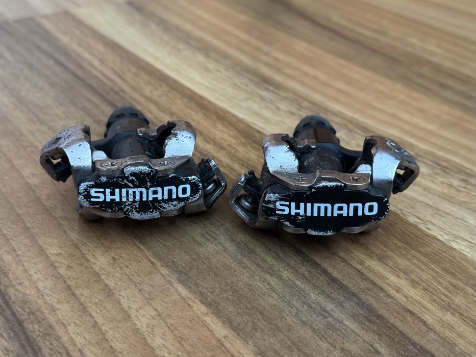 Pedais de encaixe Shimano