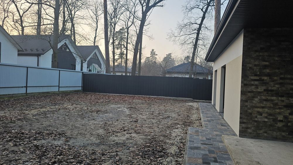 Будинок біля школи! 6 соток, газ! Новорічний подарунок!