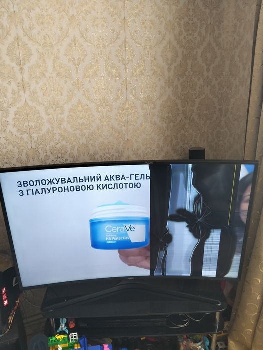 Телевізор самсунг