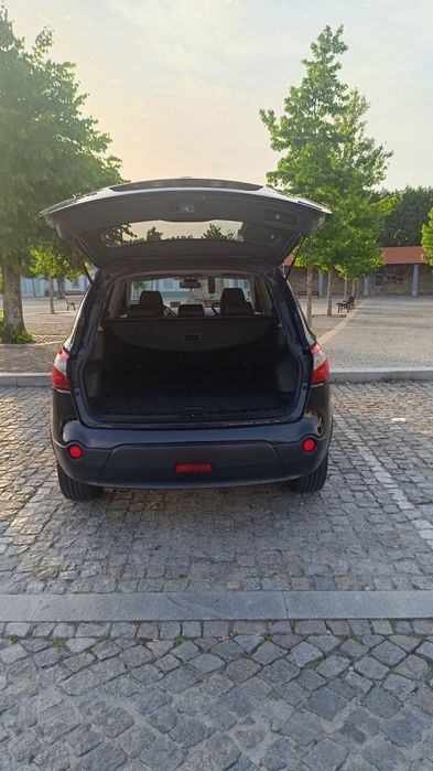 Sub Nissan qasquai +2
