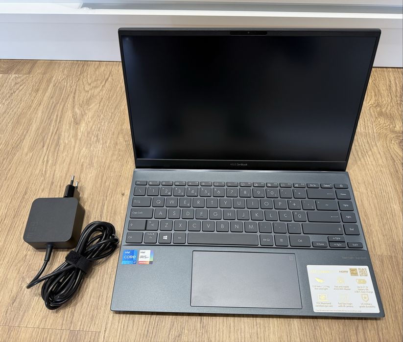 ASUS Zenbook 14 (UX425EA) i7 1TB 16GB RAM como novo, sem marcas de uso