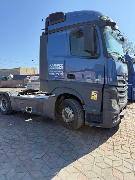 Mercedes-Bens Actros 1842